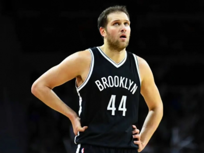 博扬-博格丹诺维奇宣布从NBA退役,三个赛季季后赛得到18+,曾入选新秀最佳阵容